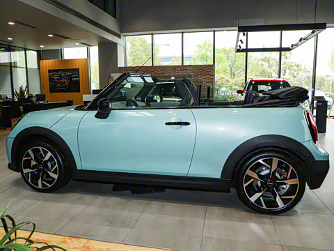 2025�� 2.0T COOPER S CABRIO ������