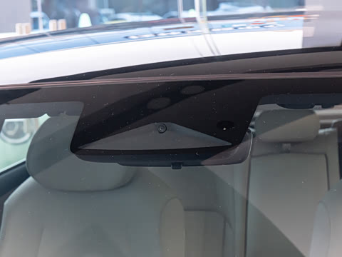 2025�� ��������� 710�콢��