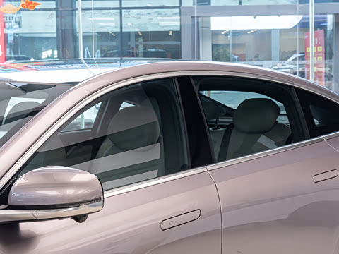 2025�� ��������� 710�콢��