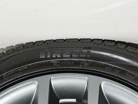 2025�� 400PS Dynamic SE