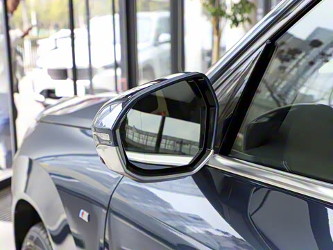 2025�� xDrive30L ������ M�˶���װ