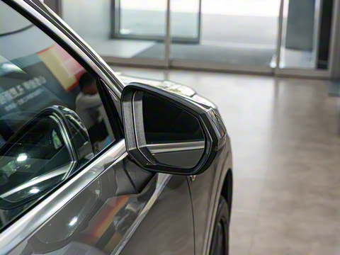 2025�� quattro 45�����ذ� 40TFSI ʱ�ж�����