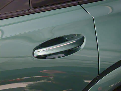 2025�� 2.0T ������