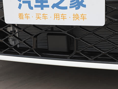 2025�� �Ŀ�� 300TSI R-Line