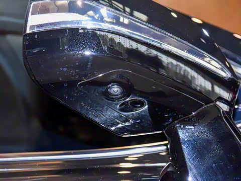 2025�� 700h ����