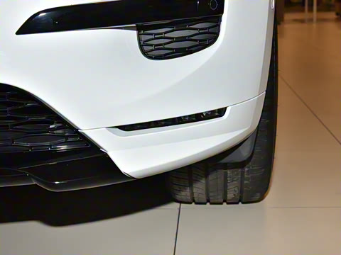 2025�� 400PS Dynamic HSE