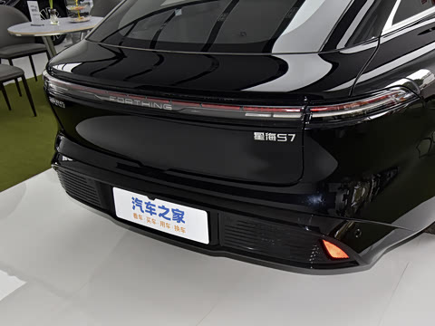 2025�� 555���˰�