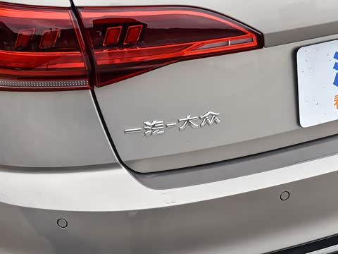 2025�� 300TSI DSG���а�