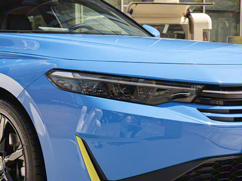 2025�� 2.0L e:HEV �񡤿Ƽ���