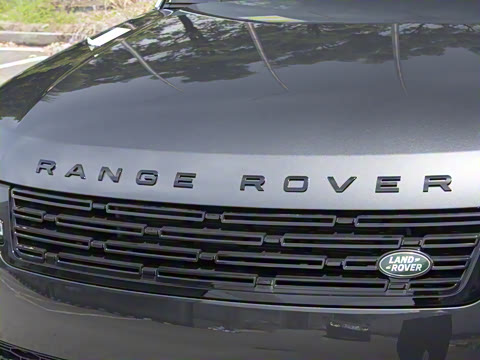 2025�� 400PS Dynamic HSE