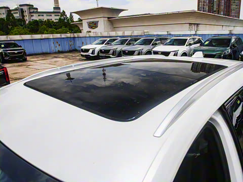 2025�� 2.0T �󶼻���