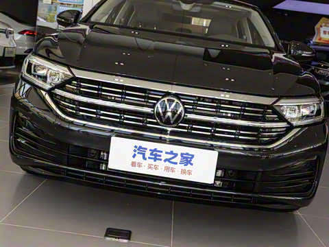 2025�� �Ŀ�� 300TSI DSG׿Խ��