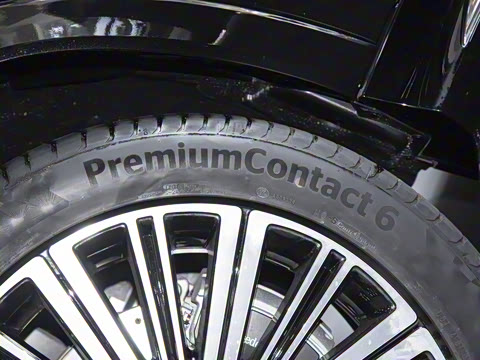 2025�� GLS 480 4MATIC