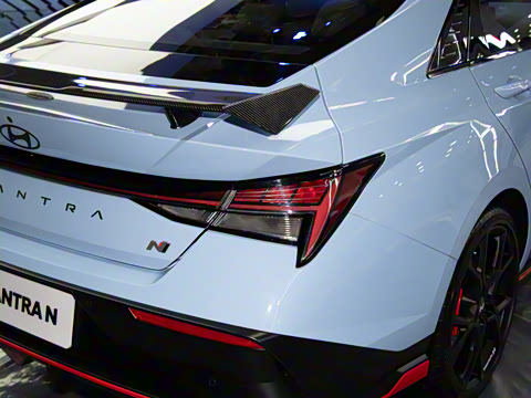 2023�� 2.0T Sport Package Edition