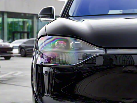 2025�� ���� Ultra�� 100kWh 6����