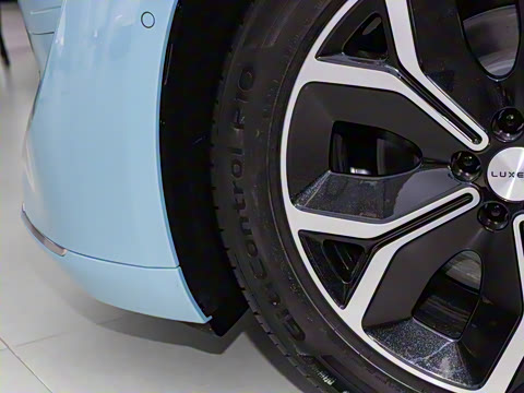 2025�� 855km Max