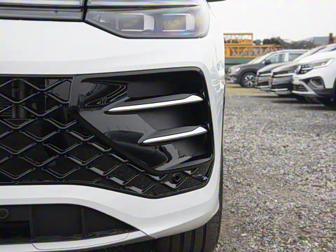 2025�� ̽��L 330TSI ������ӢCity��