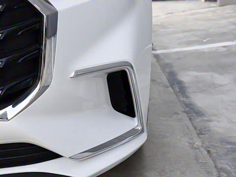 2025�� 2.0L �ֶ��м����а� CNG 7��