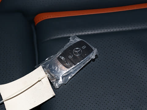 2025�� LS570TX ���