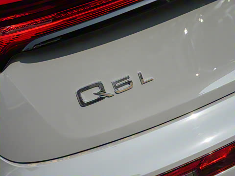 2025�� 45�����ذ� 40 TFSI ����������