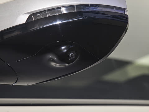 2025�� 636Ultra�Ǽݰ� 6��