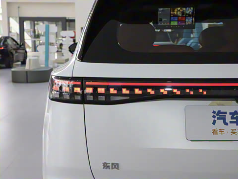 2025�� 210Ultra���Ȱ� 6��