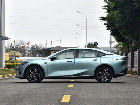 2025�� 230Ultra  �����Ǽ�AD PRO���̰�