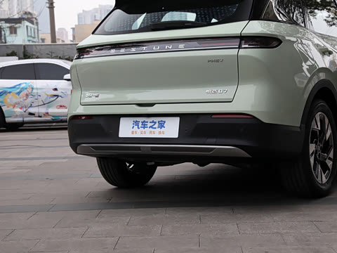 2025�� 210km ������