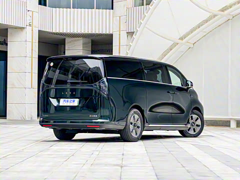 2025�� 825km�Ƿ���