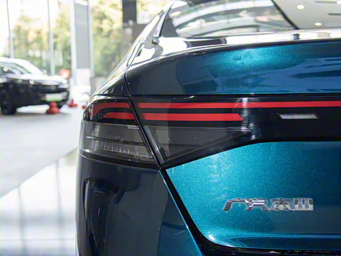 2025�� �˶�ϵ�� 260TURBO ������