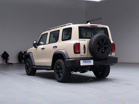 2025�� 2.0T ������