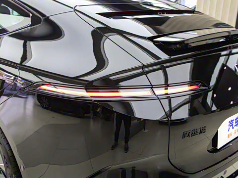 2025�� Max�����