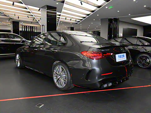 2025�� AMG C 43 4MATIC