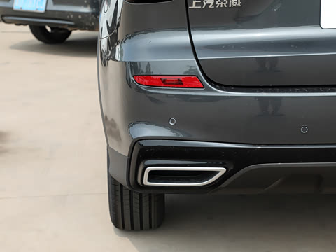 2025�� PLUS 330TGI �Զ��쳱�ǻݰ�