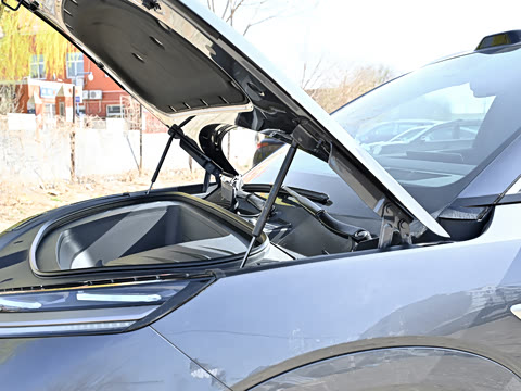 2025�� EV 670KM�����״��콢��