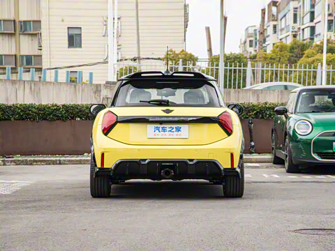 2025 JOHN COOPER WORKS