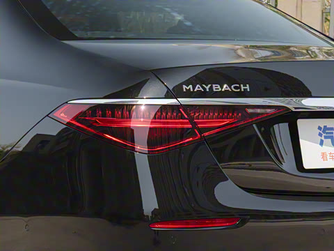 2025�� �Ŀ� S 480 4MATIC