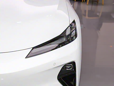 2025�� 300Max  �����Ǽ�AD PRO���̰�