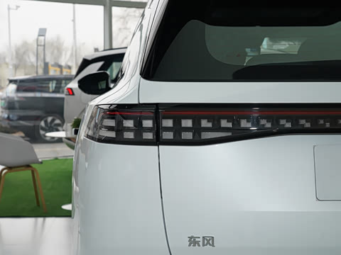 2025�� 210Max���Ȱ� 6��