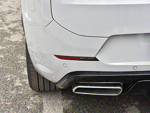 2025�� 400PS Dynamic HSE