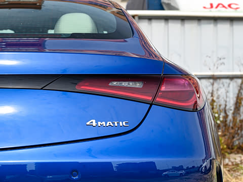 2025�� CLE 300 4MATIC �����ͽ��ܳ�