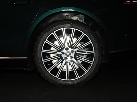 2025�� ������