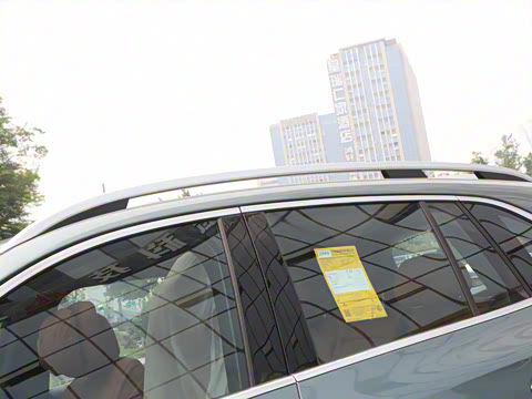 2025�� �Ŀ� GLC 260 L 4MATIC ������