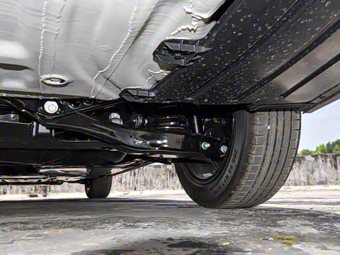 2025�� �Ŀ�� 300TSI DSG��Խ��