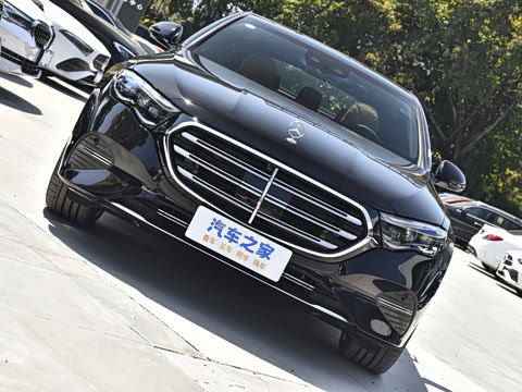 2025�� �Ŀ� E 300 L �����