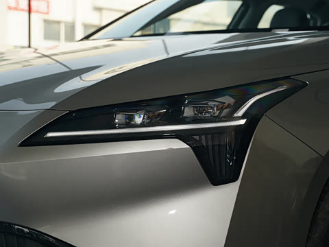 2025�� ������ 52.998kWh