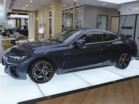 2024�� 425i M�˶���װ