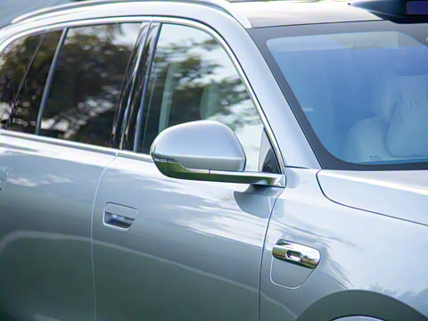 2025�� ���� Ultra�� 53.4kWh 5����