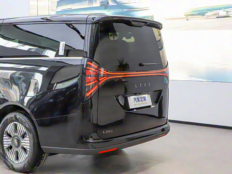 2025�� 570km׿Խ��