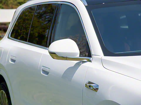 2025�� ���� Ultra�� 53.4kWh 5����